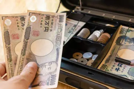 現金　会計　レジ現金管理　店舗監査　現金監査