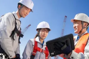 店舗経営のスーバーバイザー（SV）は課長職　会社の価値とは課長力で決まります　実務責任者の課長が部下の指導で示すリーダーシップ　部下を動かし、部下を通じて達成する