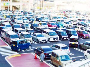 売れる商圏　繁盛する立地　商売繁盛に導く駐車場の条件　あなたの店の駐車場は使いやすいですか？駐車台でお客様を失っていませんか？　1970年代に確立された使いやすい駐車場の配置方法や仕様や商売繁盛の大前提　客を惹きつける駐車場８つの条件