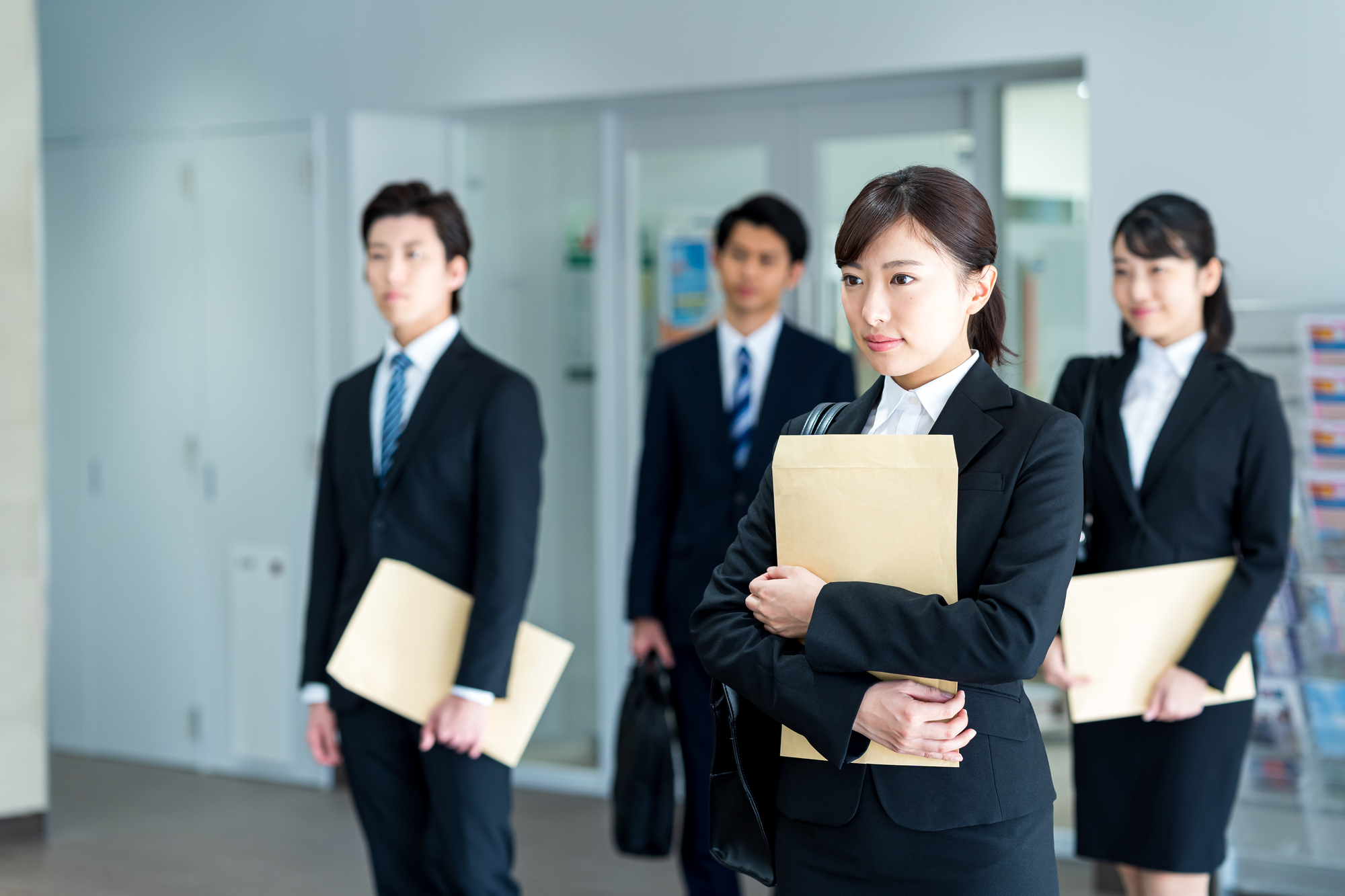 エンゲージメント、リテンション、リクルート戦略、組織文化の創造、離職防止、心理的安全性、承認欲求、キャリアパス、リーダーシップ、縮小均衡、ブランドイメージ、職場環境、採用、新卒、中途、正社員、求人、人材、面接、募集、人事、人材育成、離職